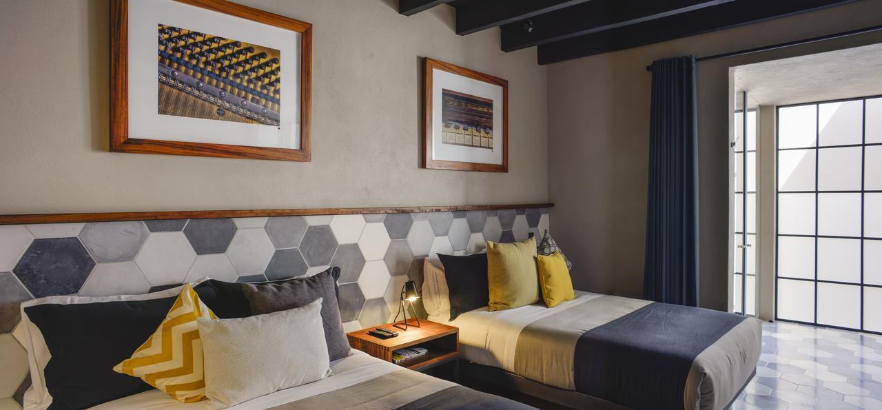 克里欧酒店 克雷塔罗 外观 照片 A room at the hotel